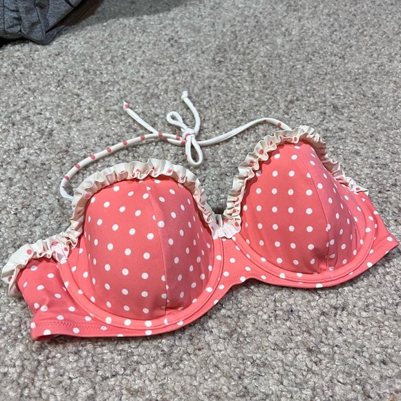 Victoria’s Secret Polka Dot Bikini Top - Picture 4 of 6
